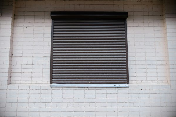Pose de store intérieur lyon 6 : personnalisez vos espaces élégamment